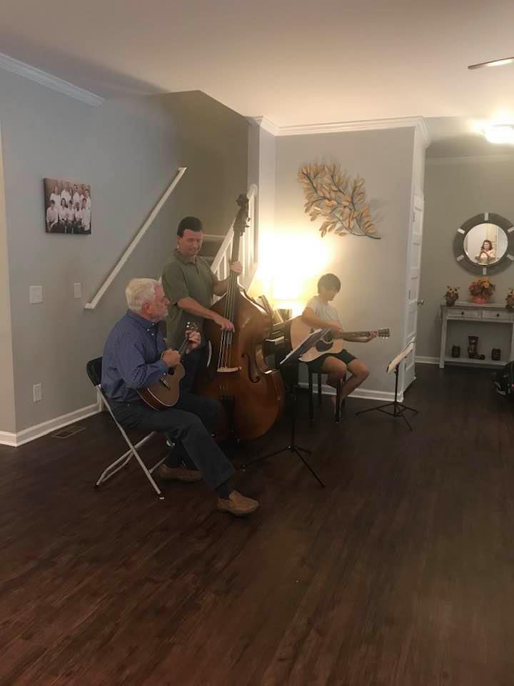 Bluegrass picking.jpg